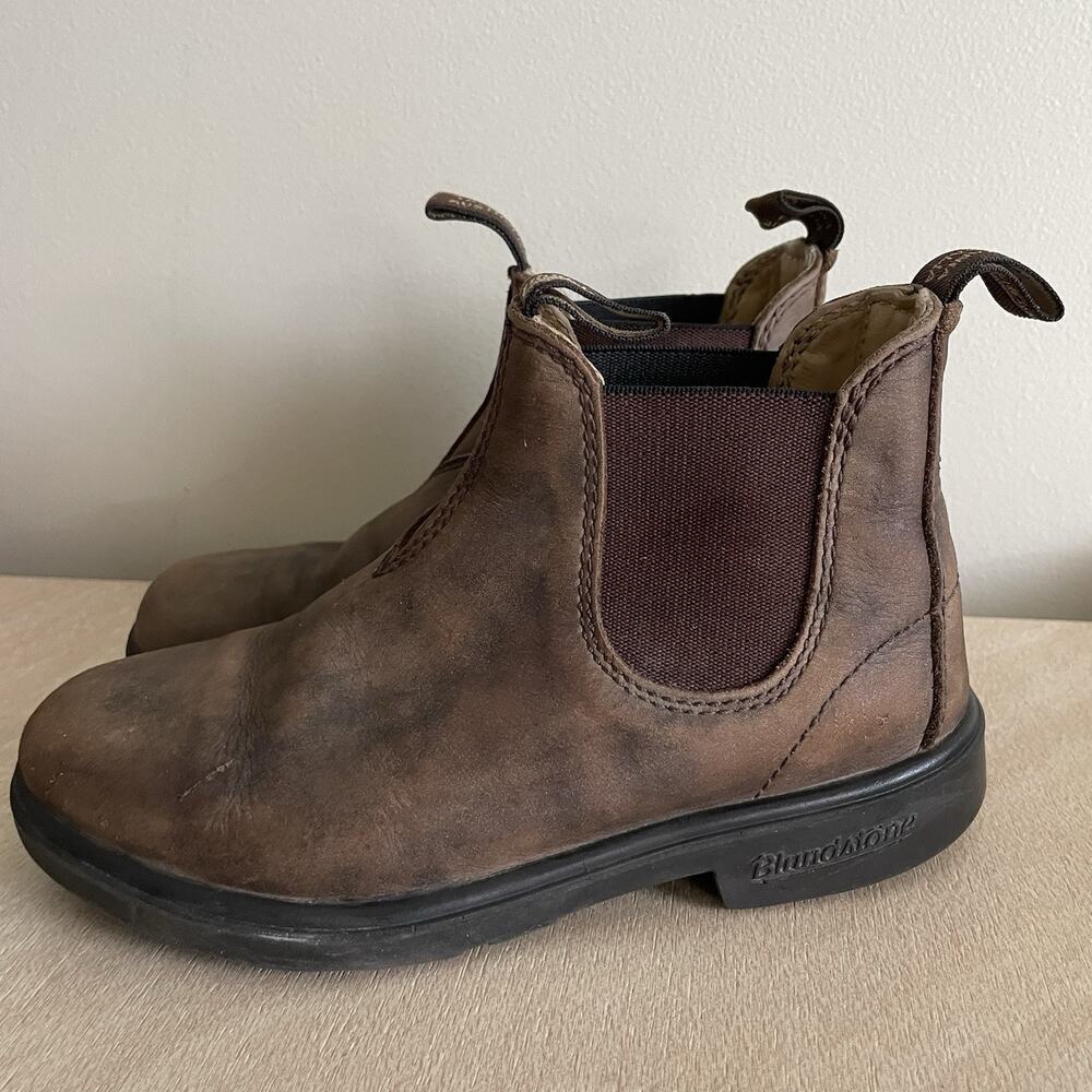 Blundstone Ankle Chelsea Boots Youth Kids Size 1 Rustic Brown Leather Pull On